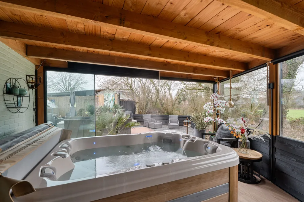 Terrasse - Maison 5 pièces à Borne