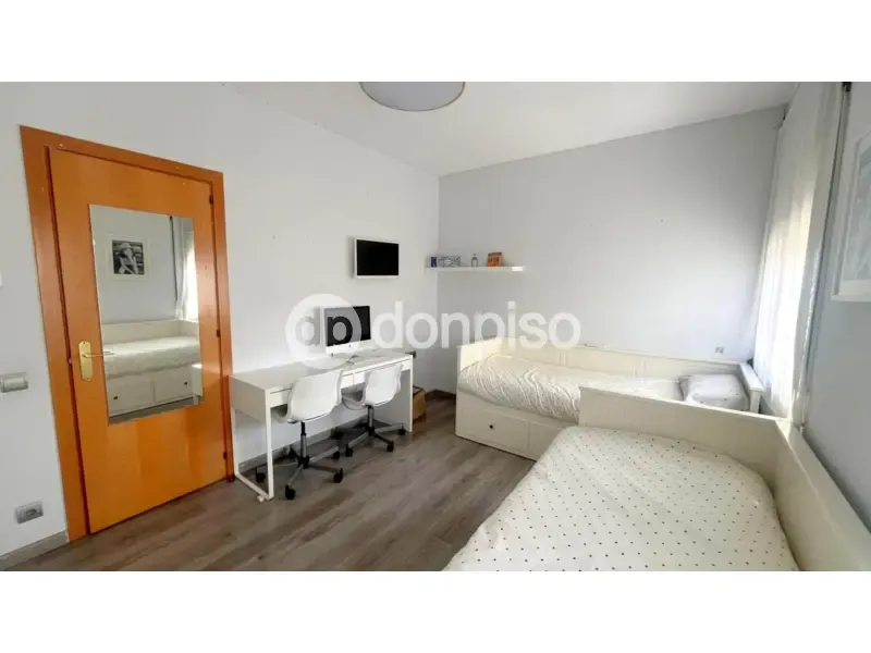 Magamistoad - Modern Apartment with Large Terrace in Mas Lluí