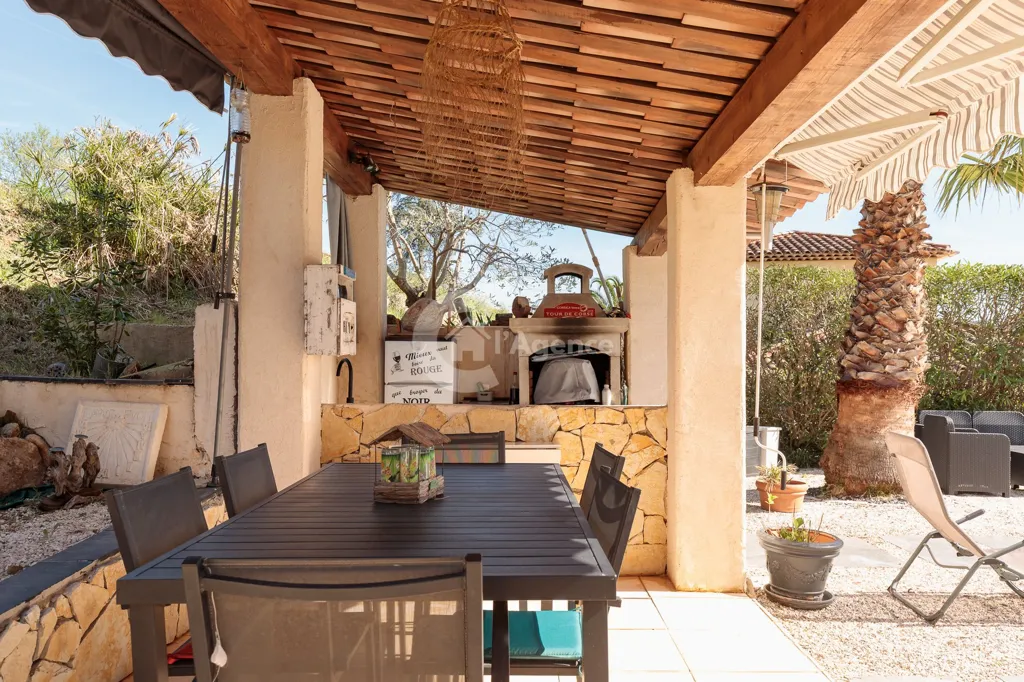 Terrass - Villa with Pool in Pégomas