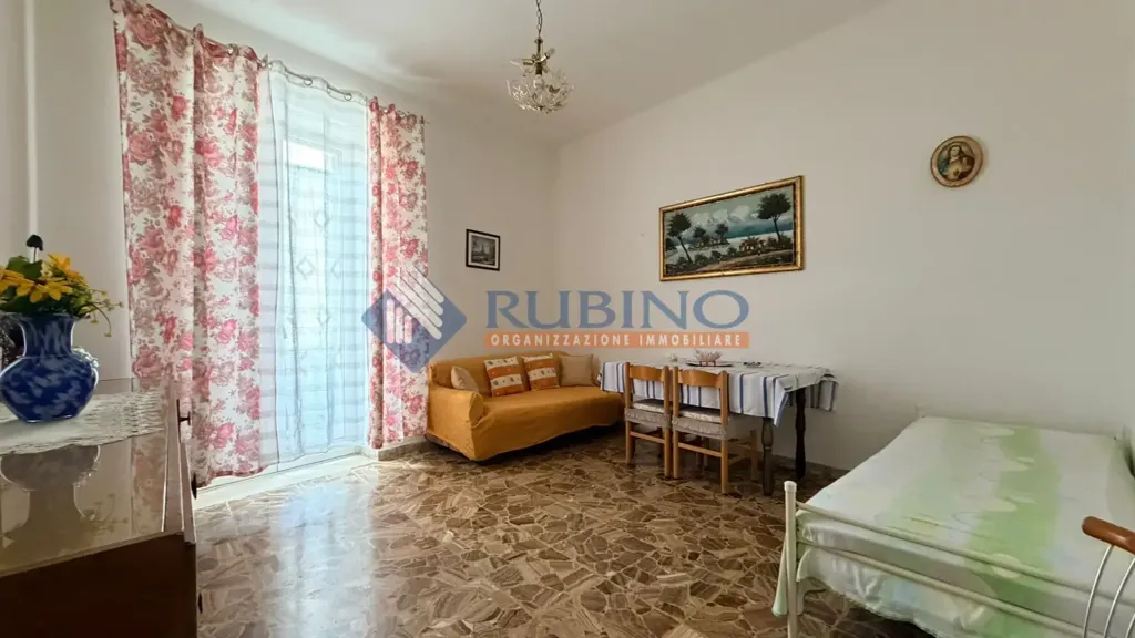 Soggiorno - Bright Apartment with View in Trani
