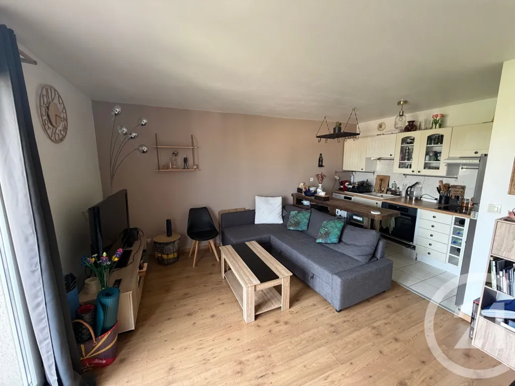 Elutuba - Furnished Flat with Balcony in Le Blanc-Mesnil