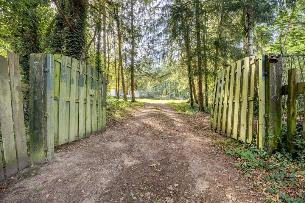 Exterior - Building Plot with Renovation Potential in Lummen