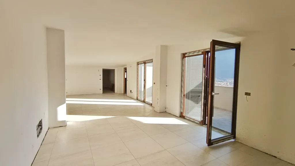 Séjour - Apartment with Panoramic View in Solofra