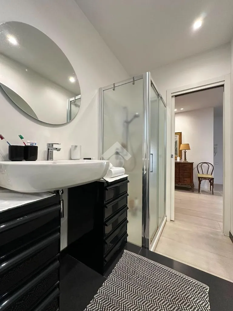Salles de bain - Duplex with Terraces in Catania