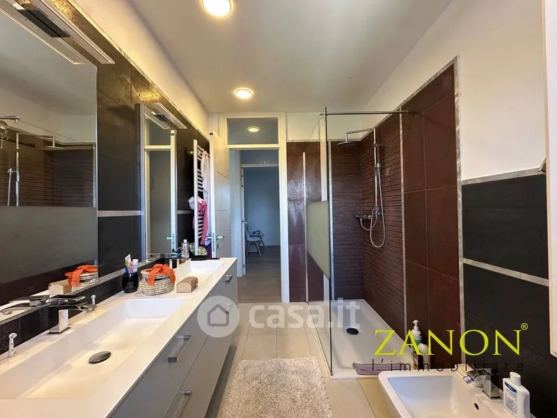 Salles de bain - Bifamiliar House with Private Garden in Codroipo
