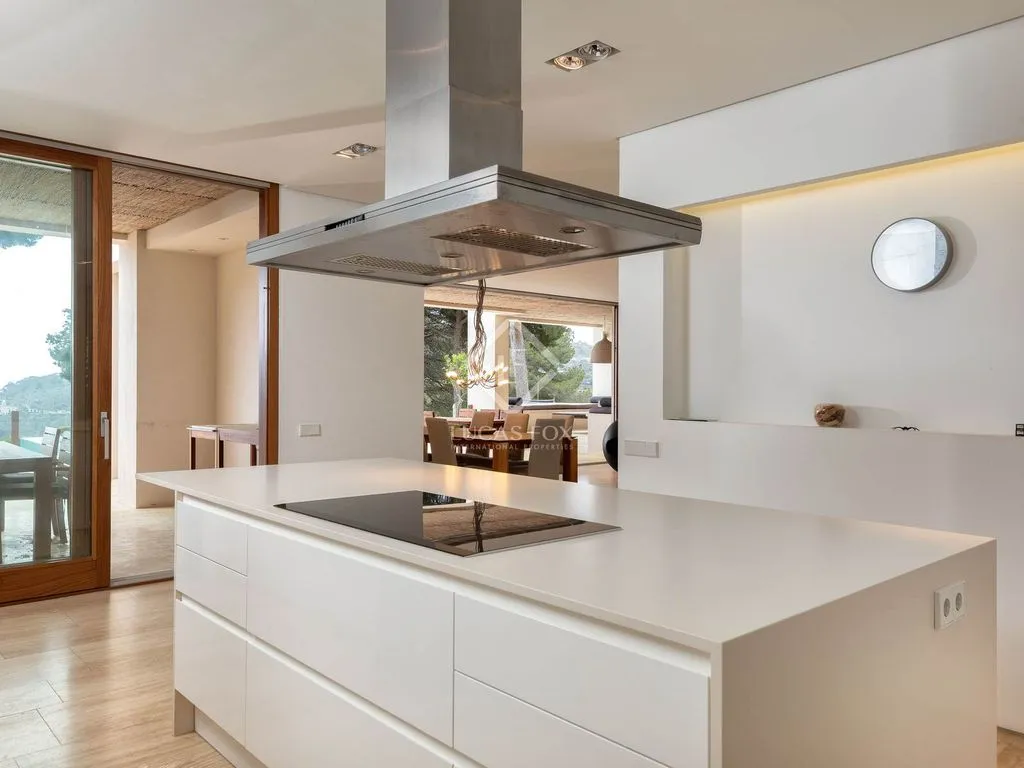 Cuisine - Architectural Villa with Sea View in Aiguablava