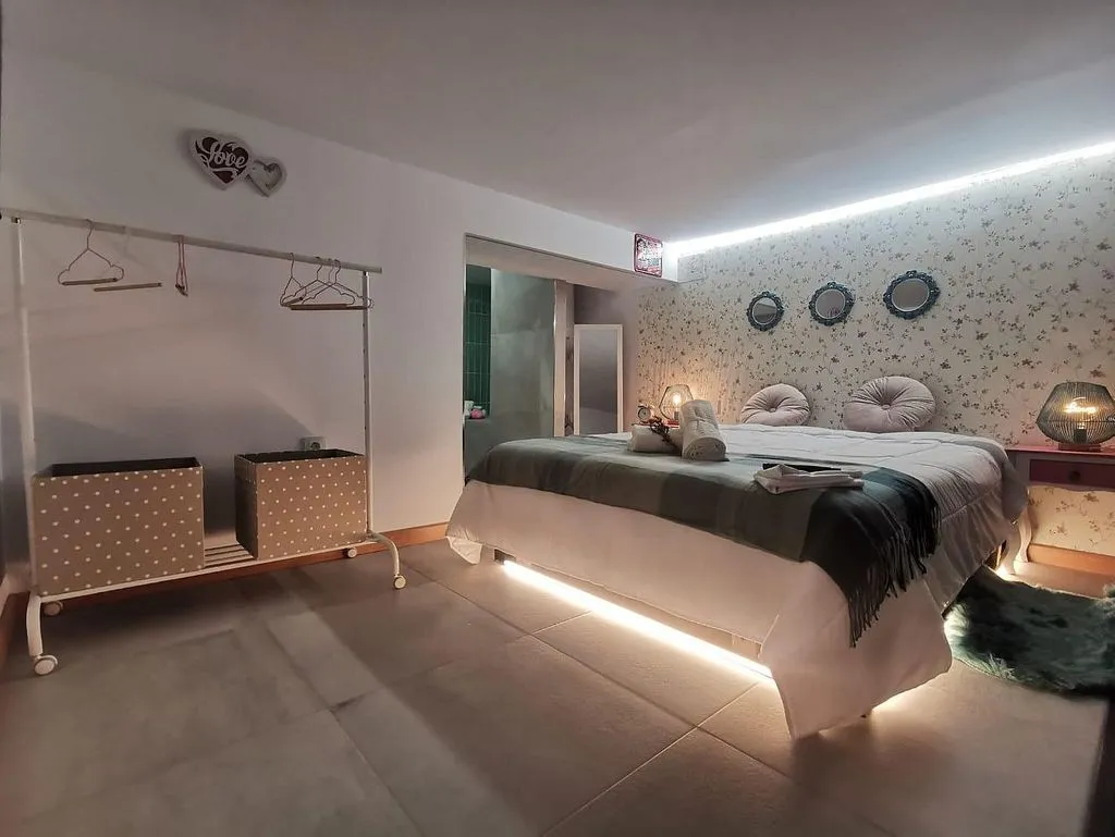Chambres - Duplex with Terrace in Ciutat Jardí