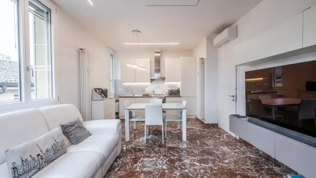 Séjour - Signorile Flat with Ascender in Modena's Historic Centre