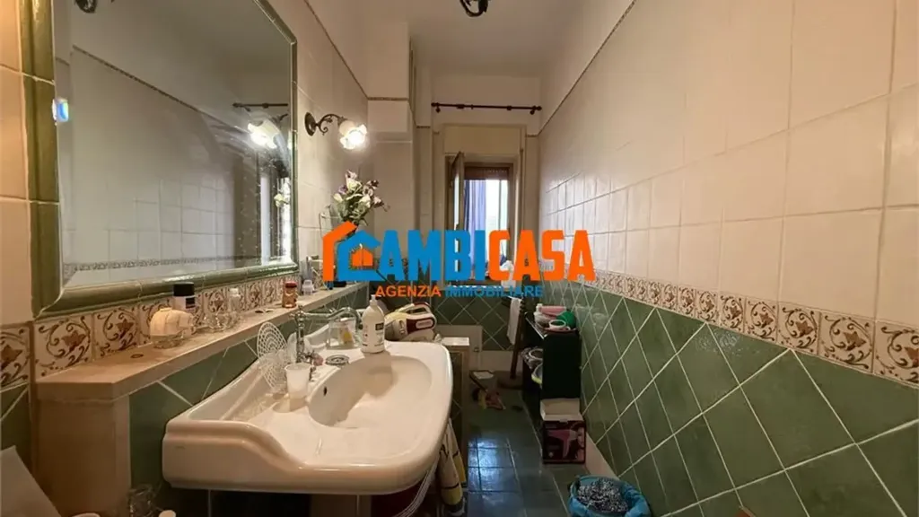 Salles de bain - Apartment with Balconies in Palermo