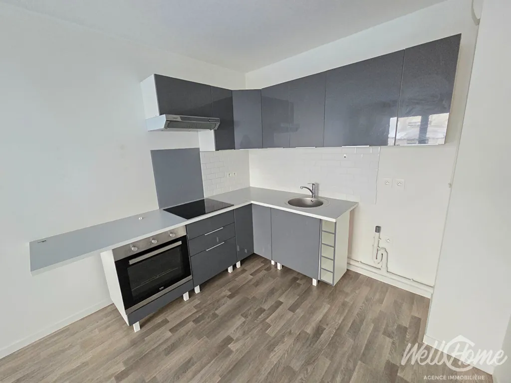 Köök - Modern Flat with Balcony near RER in Boisemont