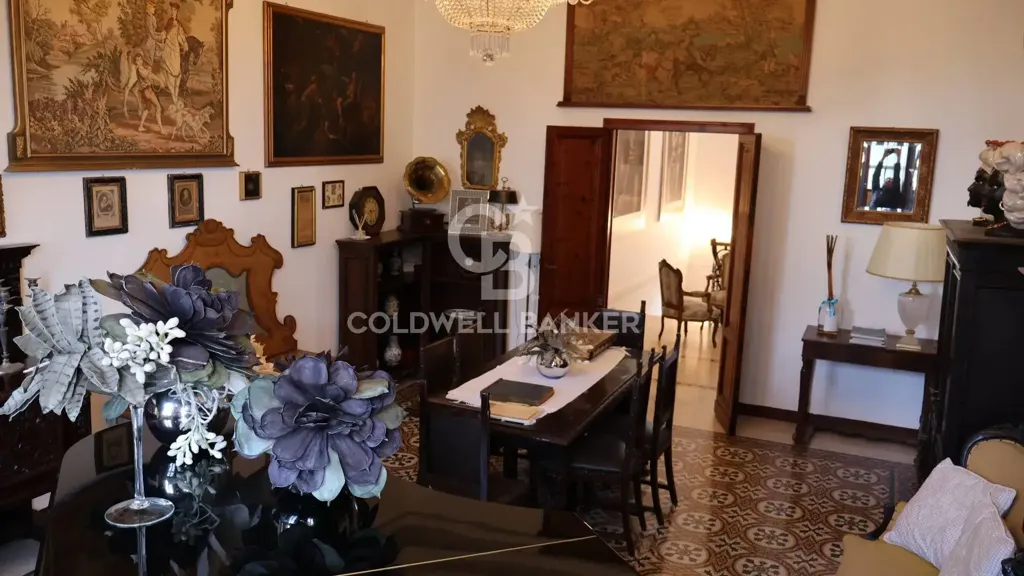 Elutuba - Historic Villa with Garden in Filottrano