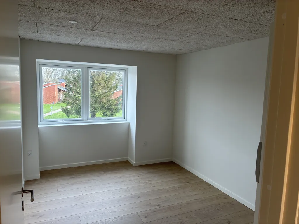 Pièces - Renovated Apartment with Balcony in Hammershøj