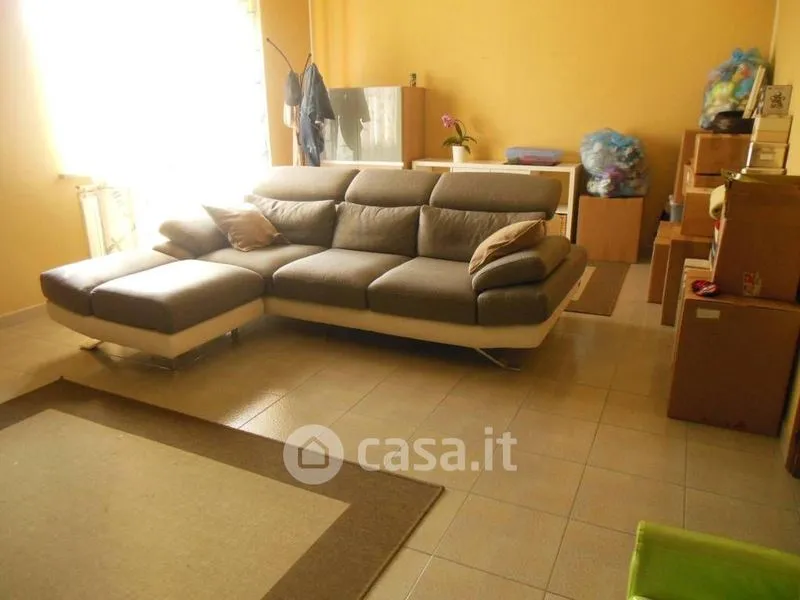 Séjour - Four-Room Apartment with Garden in Mathi