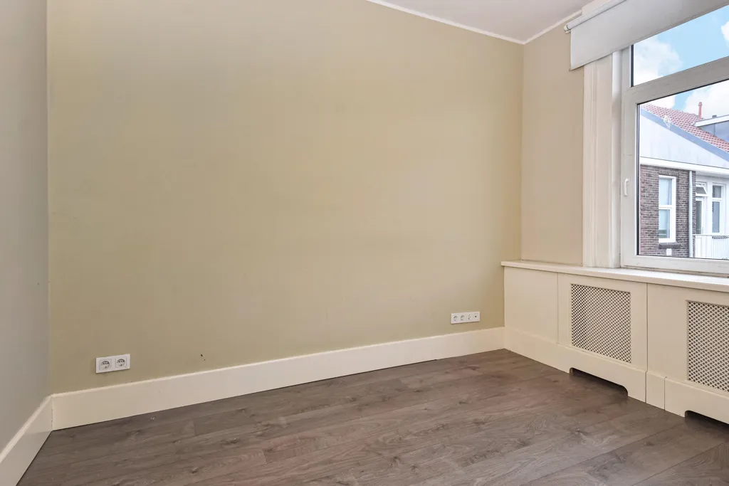 Toad - 4-Bedroom Apartment with South Balcony in Rustenburg