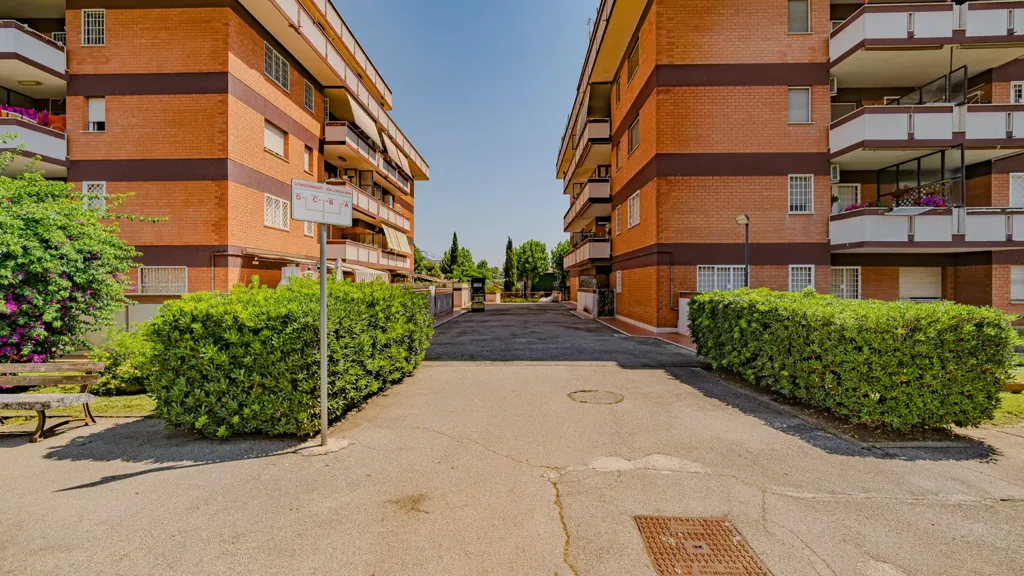 Välivaade - Apartment with Parking in Torvaianica Centre