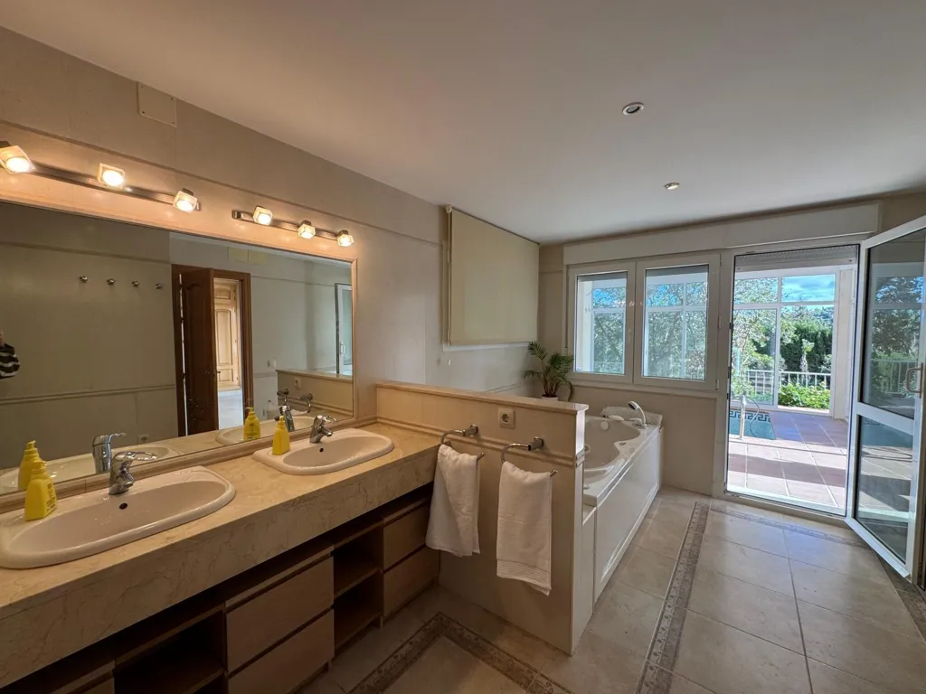 Bagni - Luxury Villa with Pool in Alhaurín de la Torre