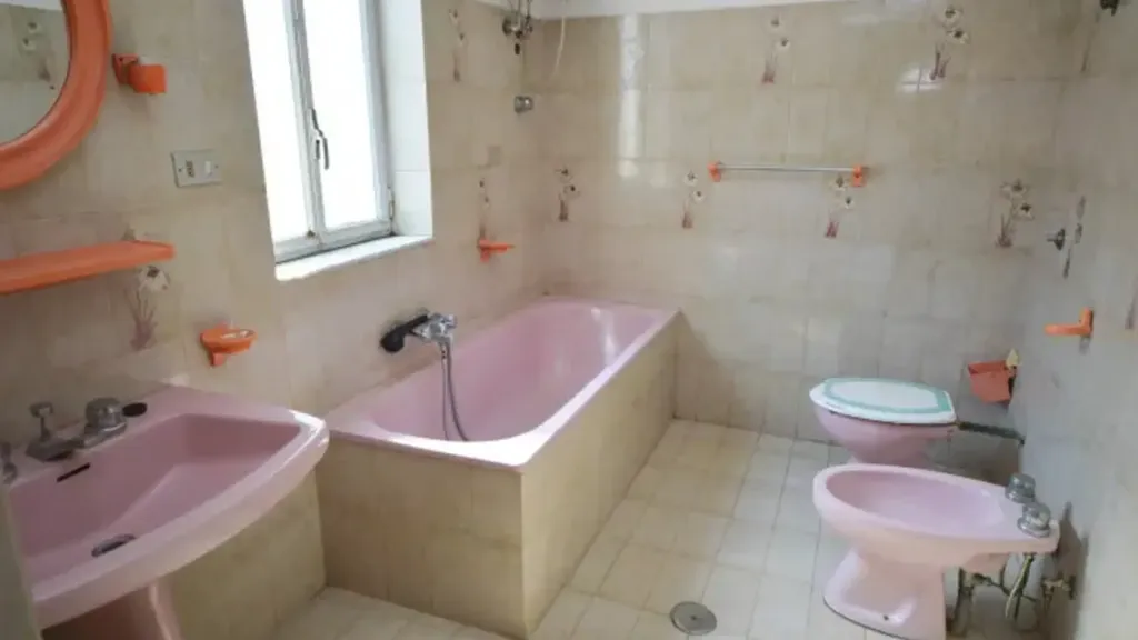 Bagni - Spacious Apartment with Sea View in Crosia