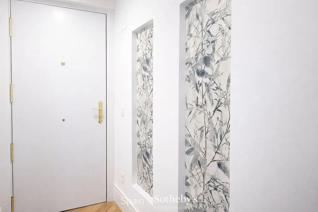 Hallway - Contemporary Flat with Terrace in Salamanca