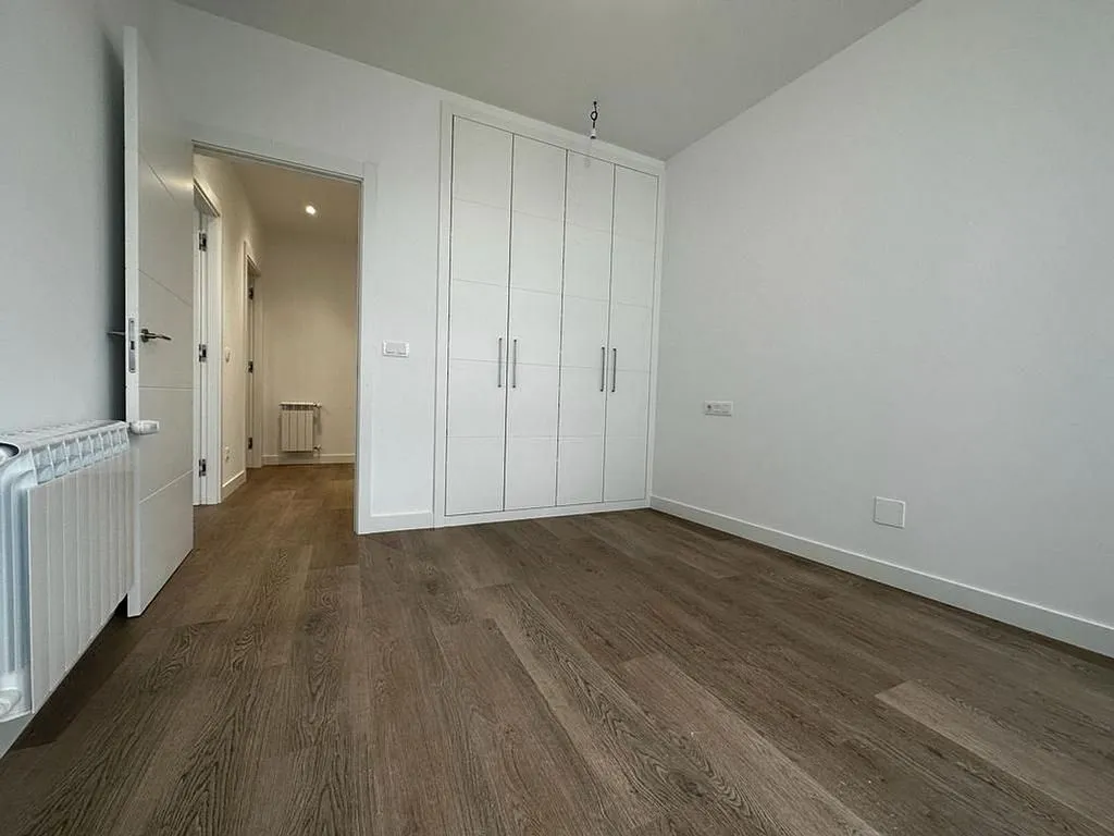 Chambres - New Flat with Garage in Lugo Centre