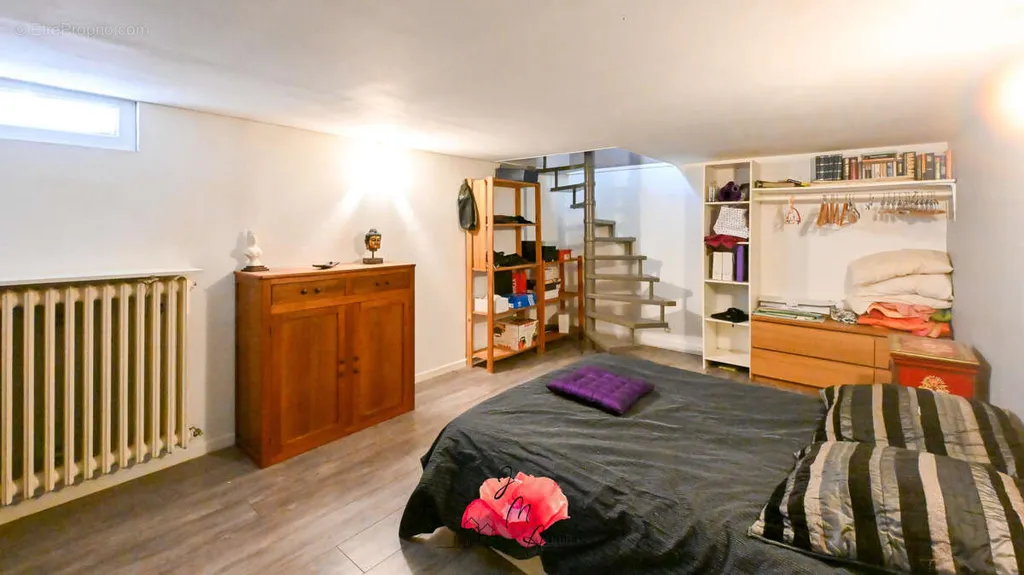 Chambres - Appartement en Hyper-centre avec Garage à la Place des Halles