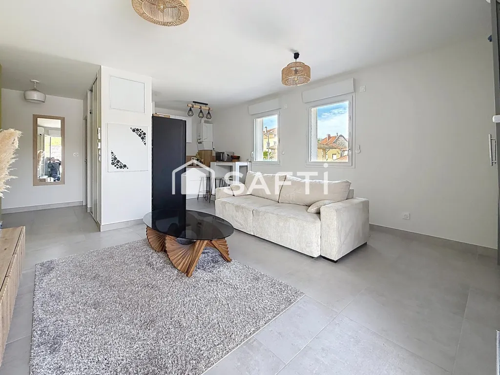 Séjour - Appartement avec Terrasse et Parking à Renage