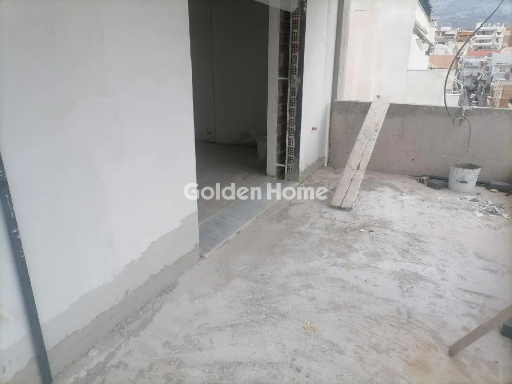Pièces - Modern Penthouse with Balcony in Daphni