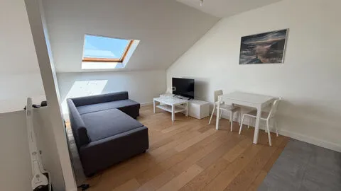 Living Room - Meubled Studio with RER A Access in Saint-Germain-en-Laye