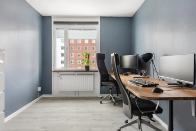 Kabinet - Apartment with Balcony in Solna