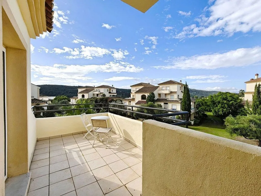 Balcon - Duplex with Sea View and Pool in Sotogrande