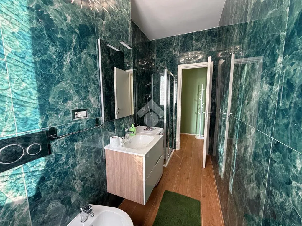 Salles de bain - Appartement 1 pièces à IT