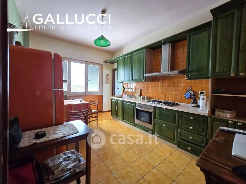 Köök - Spacious Attic with Sea View in Pescara