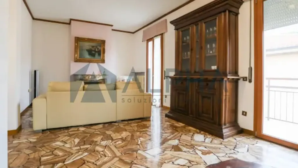 Séjour - Rearranged Apartment with Balcony in Cesena