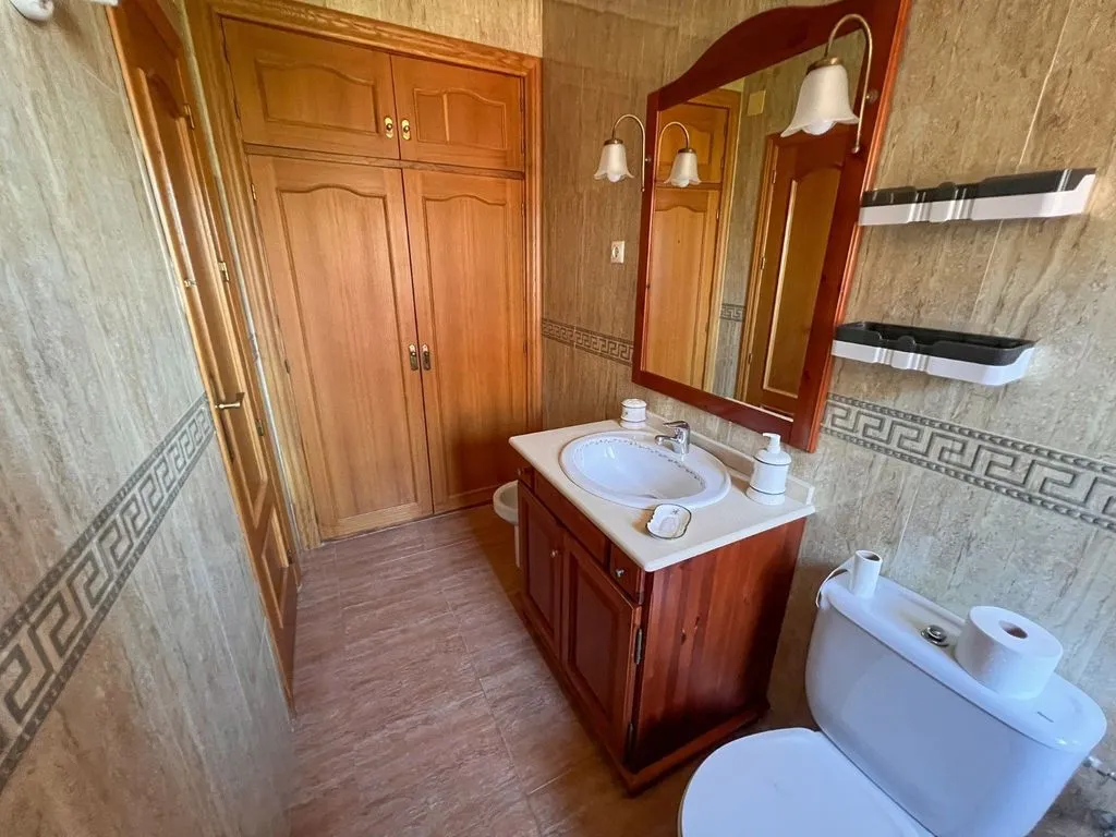 Bathrooms - Semi-Detached Villa with Pool in Torrevieja