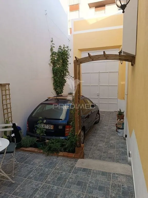 Jardin - Villa with Studios and Backyard in Olhão