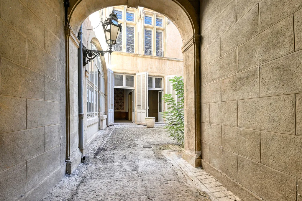 Jardin - Hôtel Particulier Historique avec Patio à Béziers