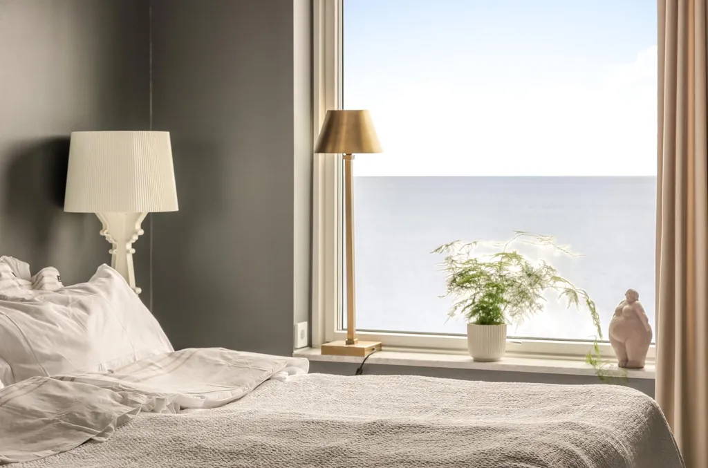 Magamistoad - Seafront Apartment with Balcony in Bacchus