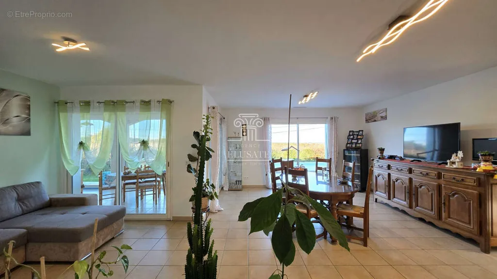 Elutuba - Modern Villa with Pool in Eauze