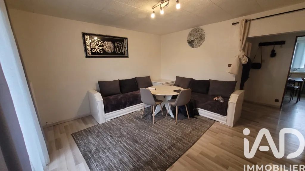 Sala da pranzo - 4-Piece Apartment with Intercom in Le Pontet