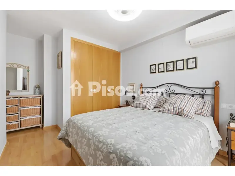 Chambres - Duplex Apartment with Terrace in Xirivella