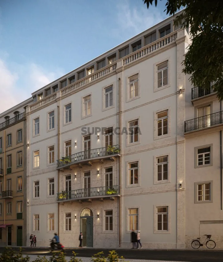 Luxury Loft with Balcony in Lisbon