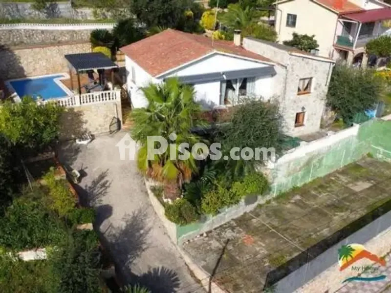 Vista aerea - Chalet with Pool and Mountain Views in Lloret Blau