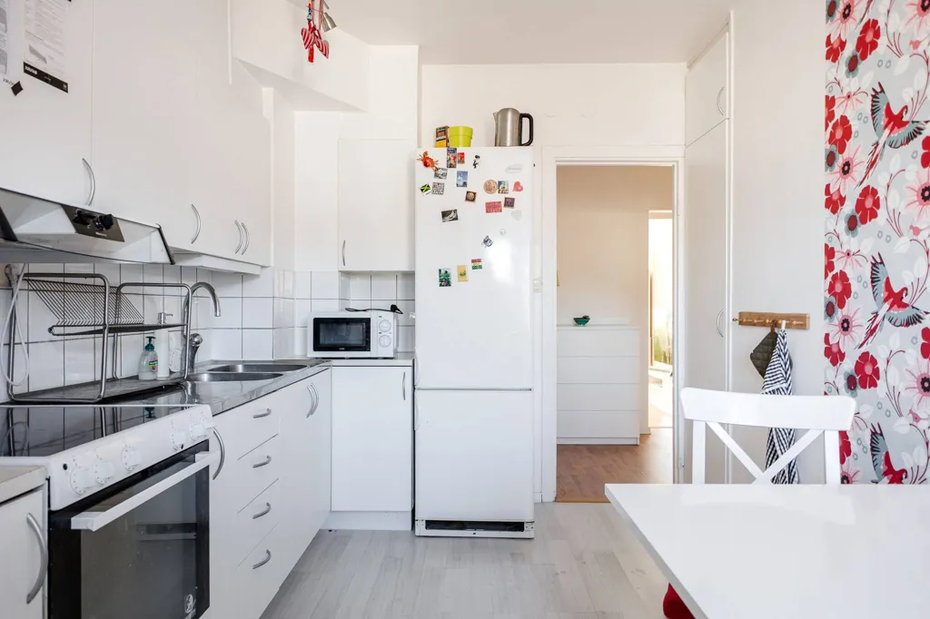 Kitchen - Historic Villa with Garden in Enköping