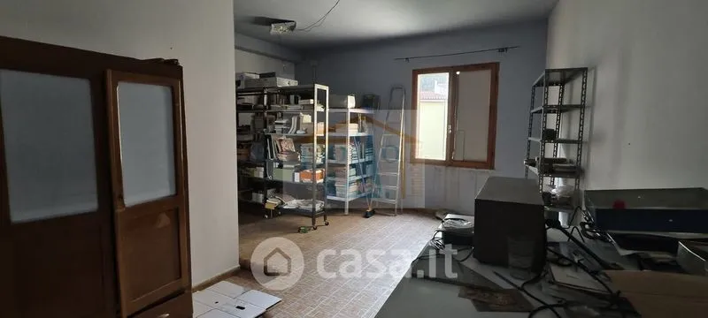 Bureau - Studio Apartment with Balcony in Siniscola Centre