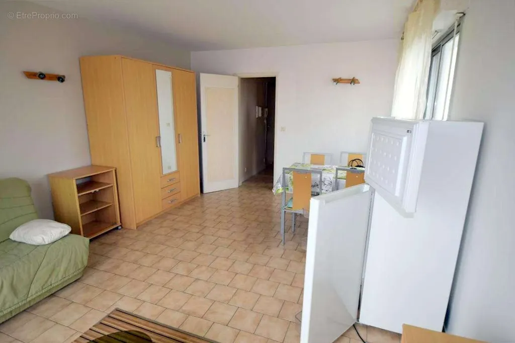 Elutuba - Studio with Balcony in Royan