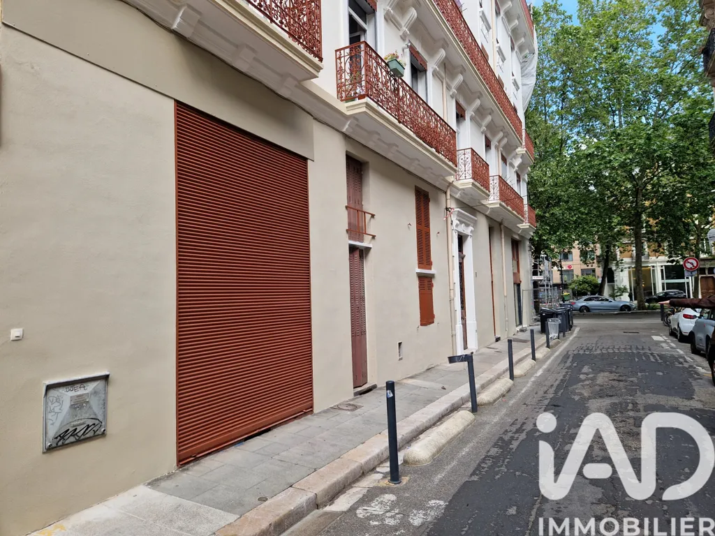 Välivaade - Commercial Space with Creative Potential in Grenoble