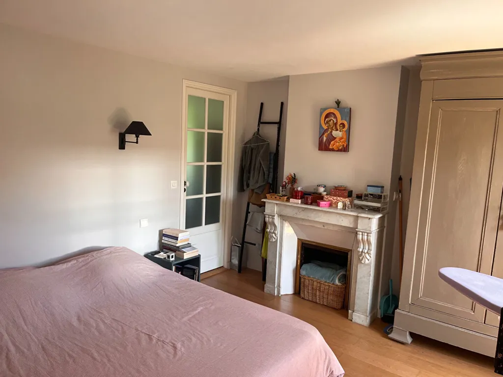 Chambres - Maison Familiale avec Jardin au Centre de Verneuil