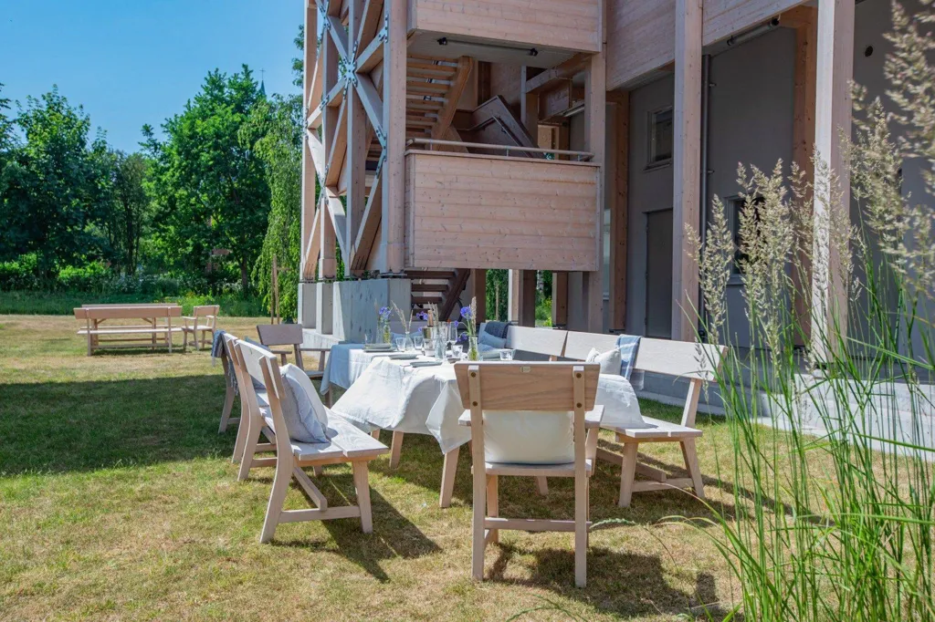 Terrasse - Modern Flat with South-Facing Balcony in Norrköping