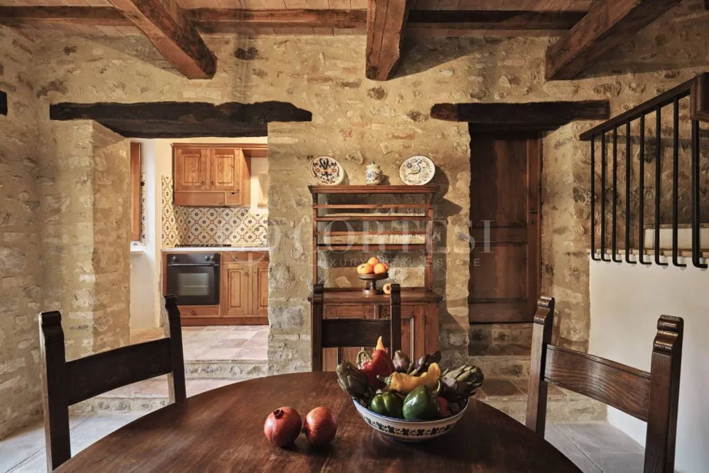 Salle à manger - Restored Medieval Village with Chapel in Umbertide