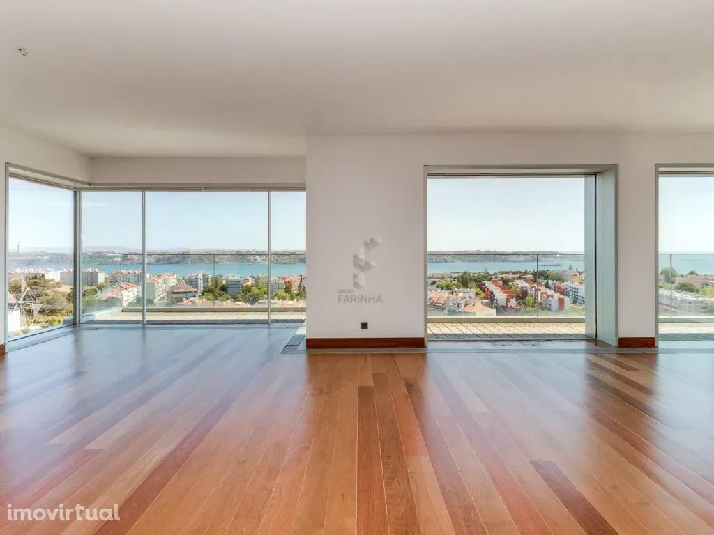 Elutuba - High Standard Flat with River View in Restelo