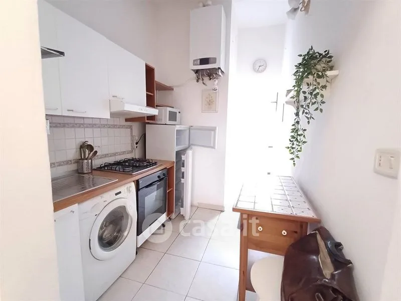 Cuisine - Armed Trilocale with Balcony in Florence